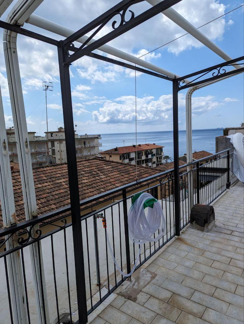 Piccolo Appartamento Con Grande Terrazzo Panoramico Maiori Exteriér fotografie
