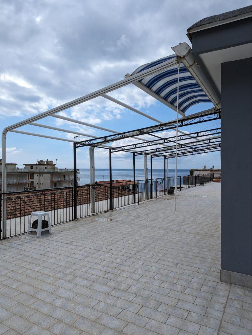 Piccolo Appartamento Con Grande Terrazzo Panoramico Maiori Exteriér fotografie
